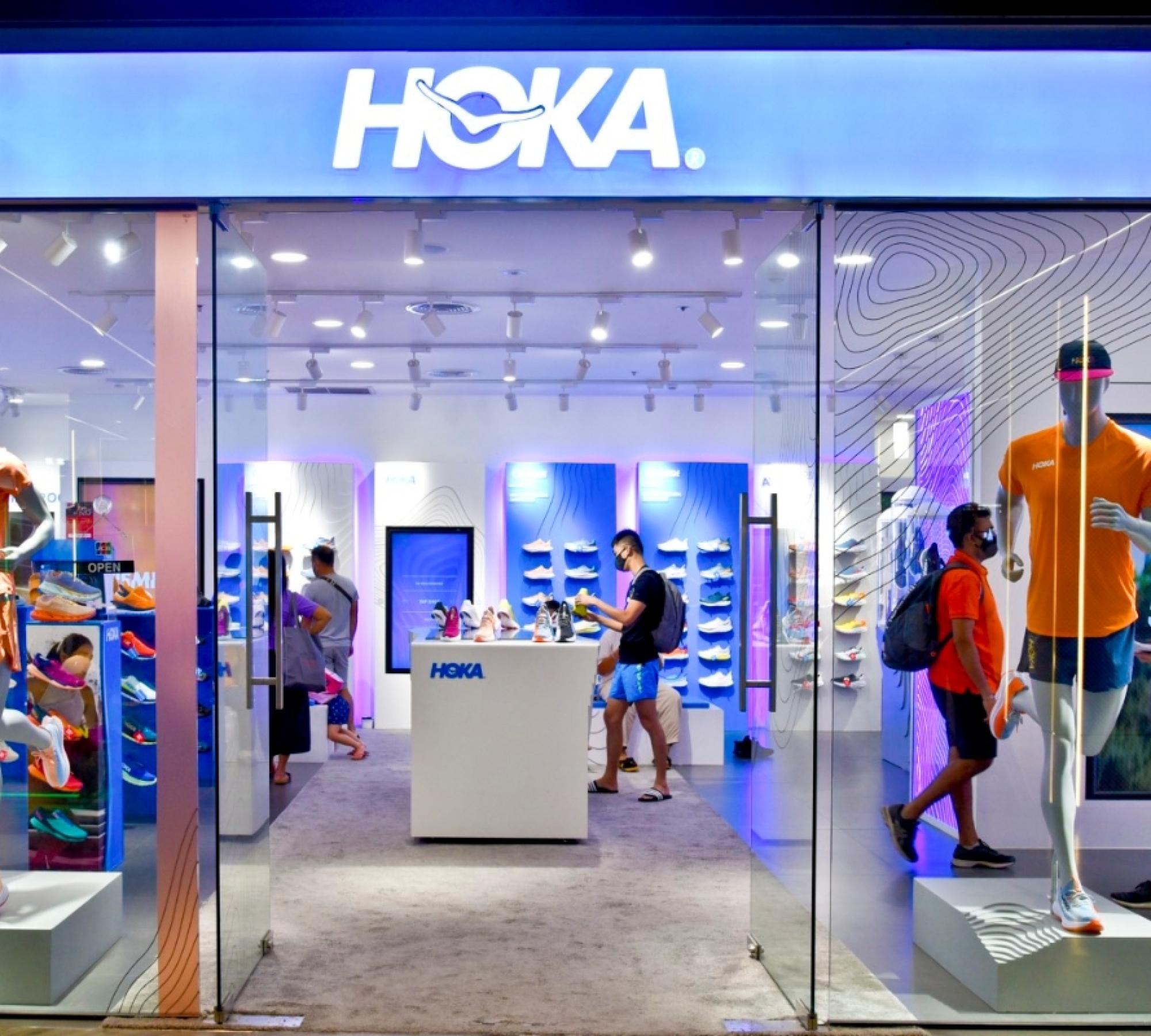 HOKA